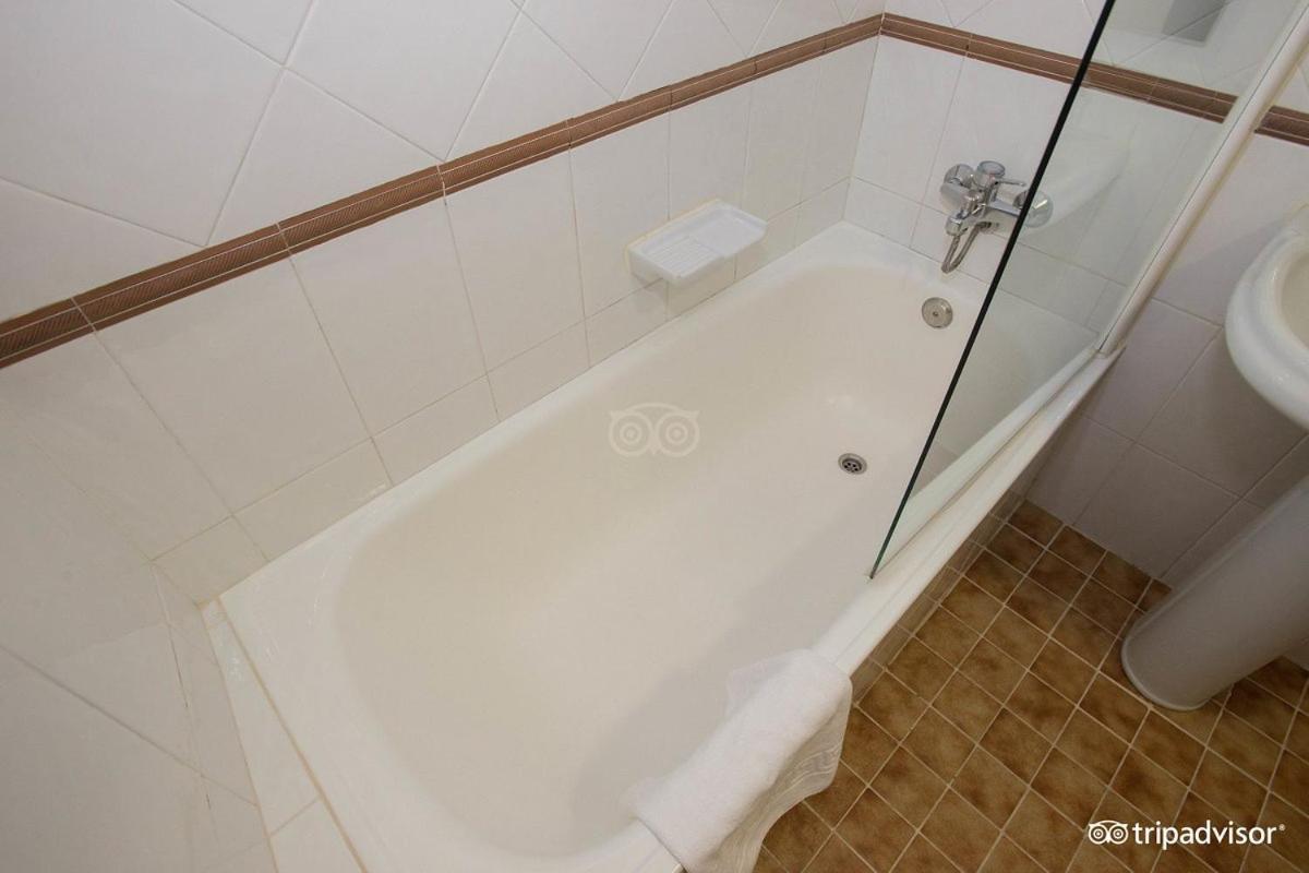 Hotel Villa Blanca Albolote Dış mekan fotoğraf